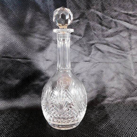 Wedgwood Cut Crystal Decanter in Majesty # 21564 - Picture 1 of 3